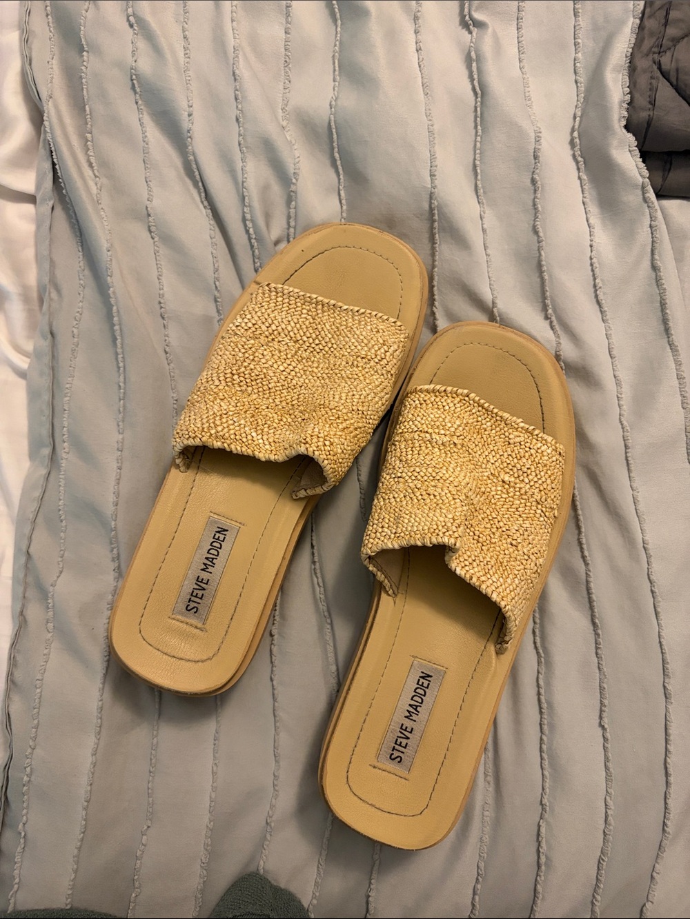 Steve Madden Beige Raffia Slide Mules